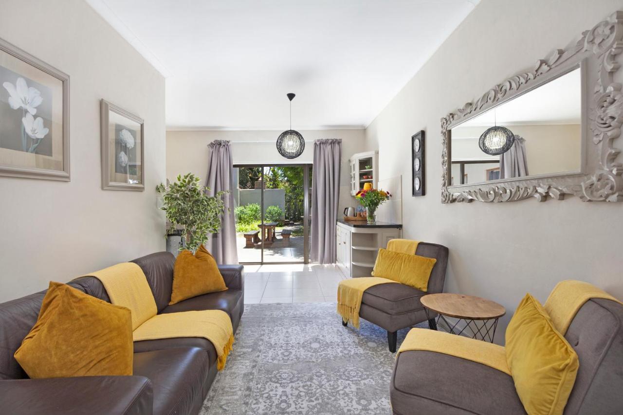 2 On Lismore Guesthouse Tokai Buitenkant foto