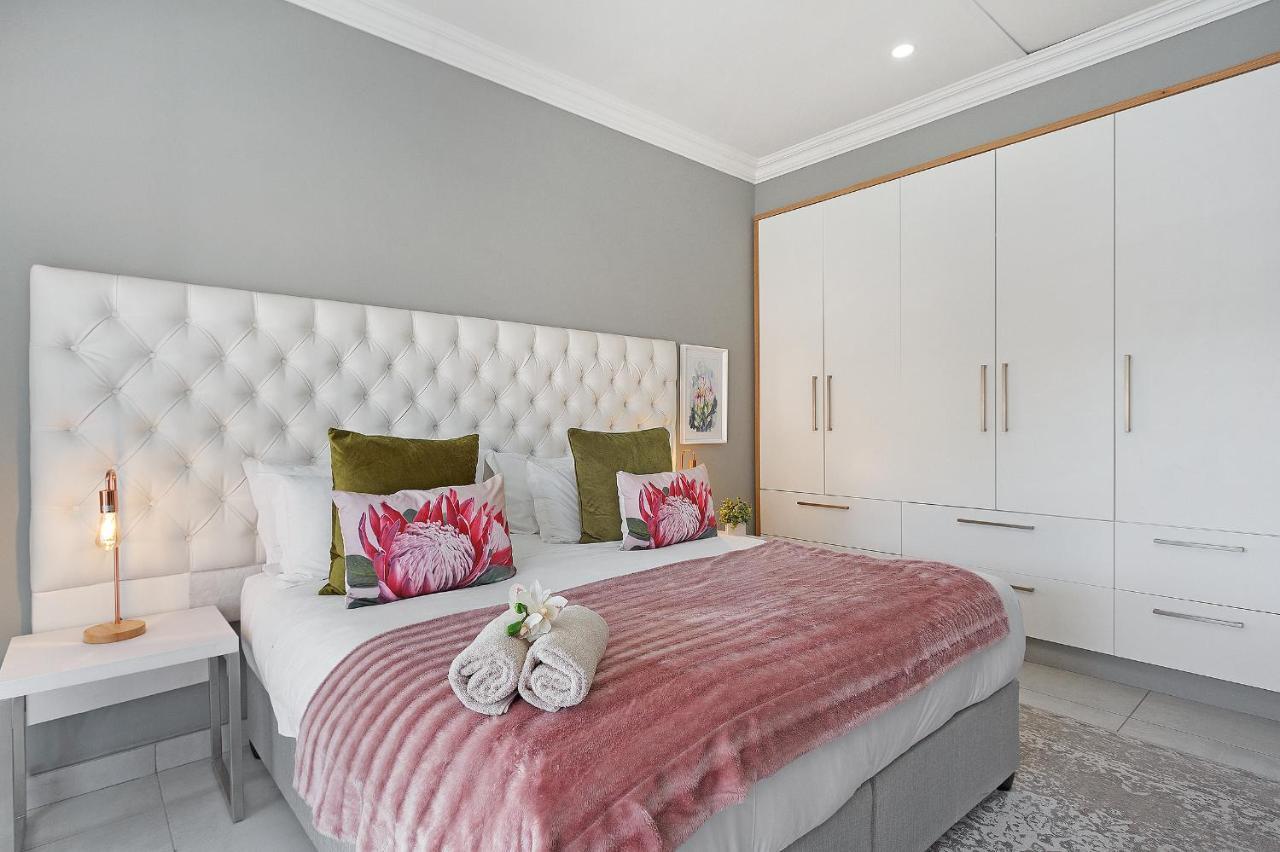 2 On Lismore Guesthouse Tokai Buitenkant foto