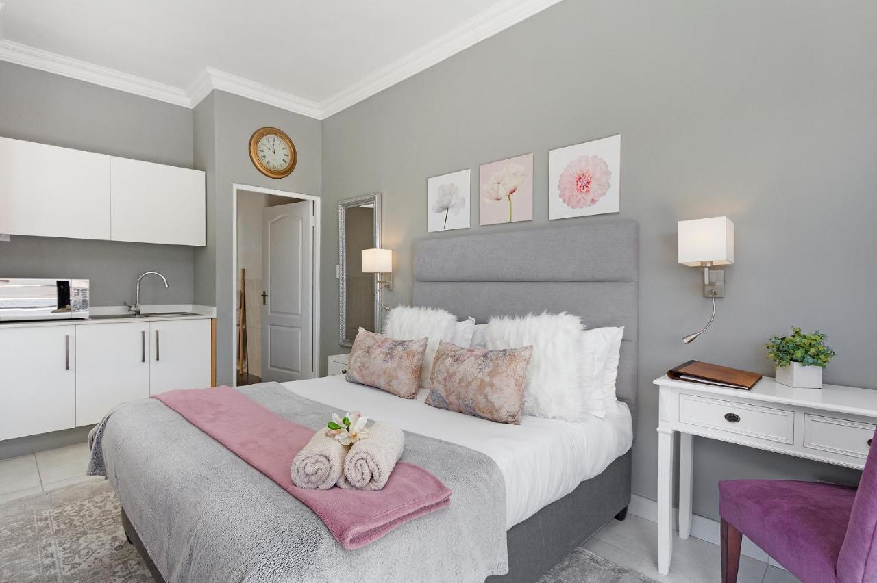 2 On Lismore Guesthouse Tokai Buitenkant foto
