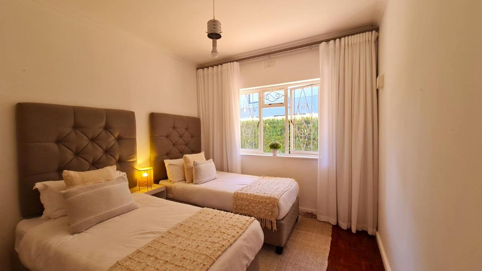 2 On Lismore Guesthouse Tokai Buitenkant foto