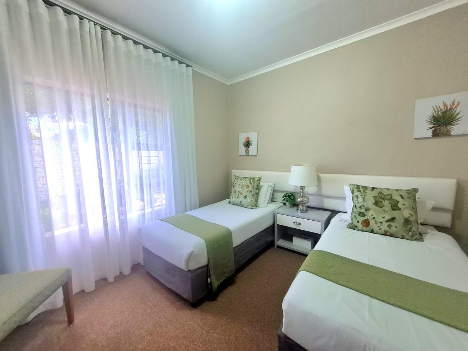 2 On Lismore Guesthouse Tokai Buitenkant foto