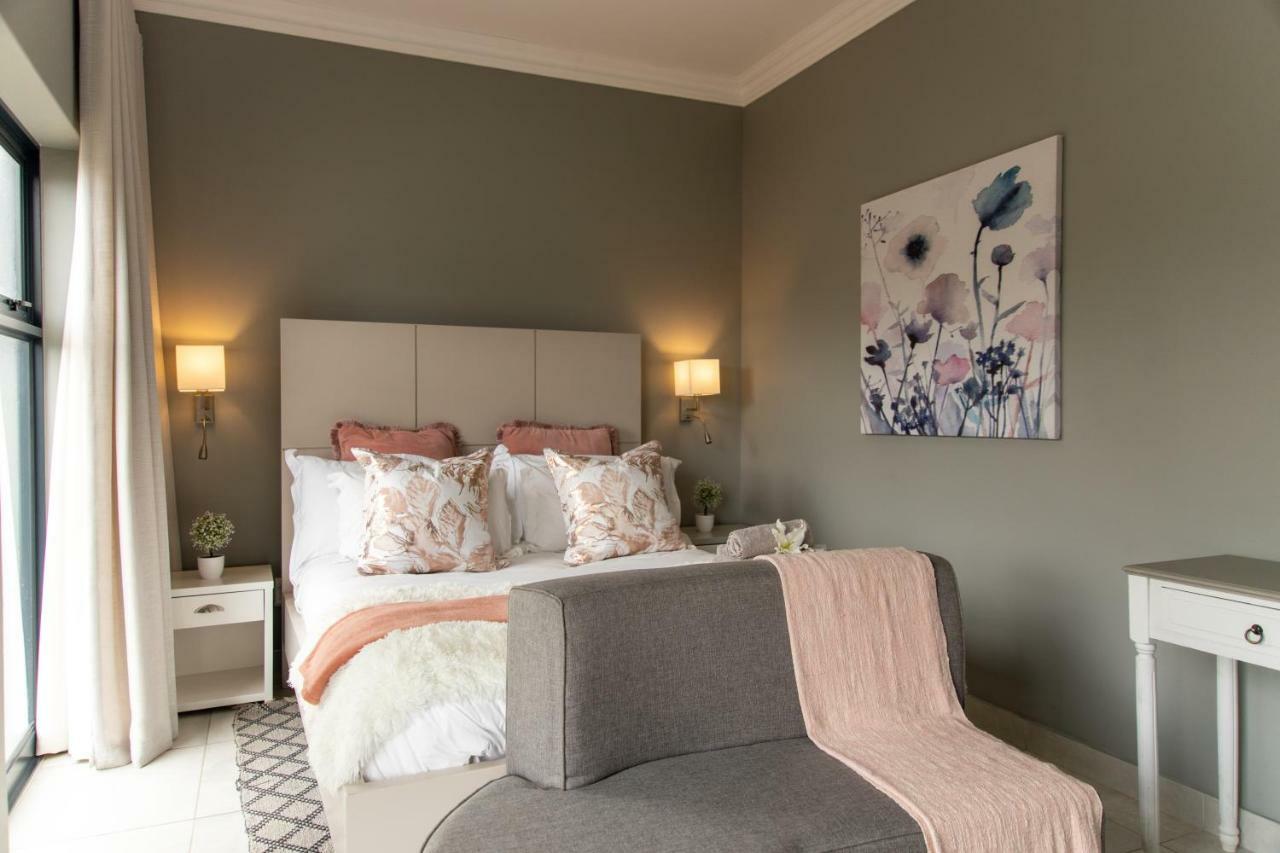 2 On Lismore Guesthouse Tokai Buitenkant foto